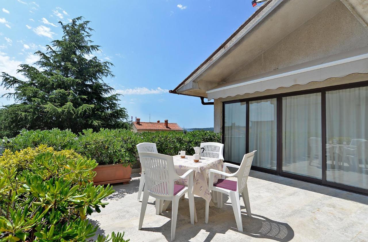 Apartma Apartment Tania 1085 *